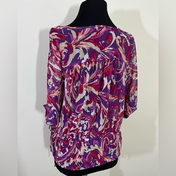 ANA sz med top sheer fuller style. In a colorful spring style - Picture 8 of 14